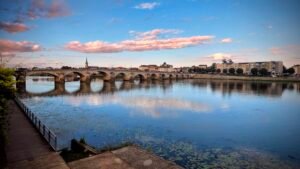 Länder Galerie: Macon, Frankreich Länder Galerie: Brücke in Macon, Frankreich