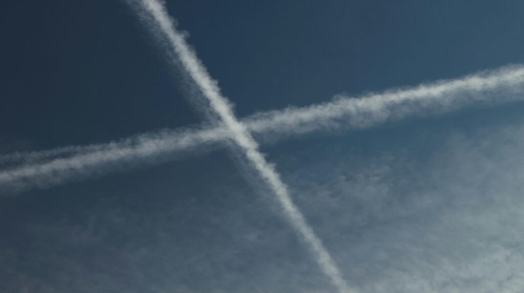 Chemtrails im Himmel