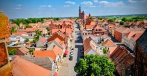 Blick vom Neustädter Tor über Tangermünde