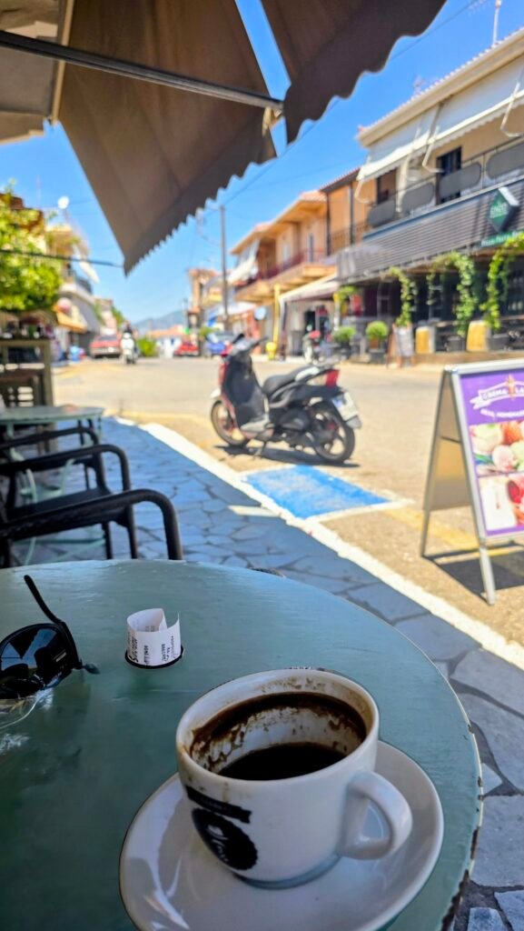 Griechenland, ein Café Heleniko im Kafenion
