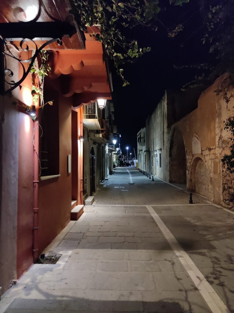 Rembetiko: Gasse bei Nacht Rembetiko: Altstadt Gasse bei Nacht