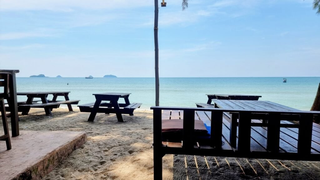  Flora i Talay Frühstücksterrasse