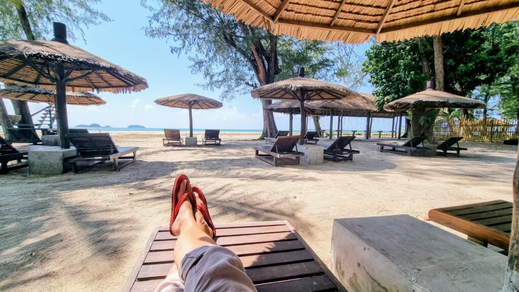 Flora i Talay am Strand