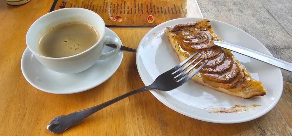 Äpfel Tarte mit Espresso